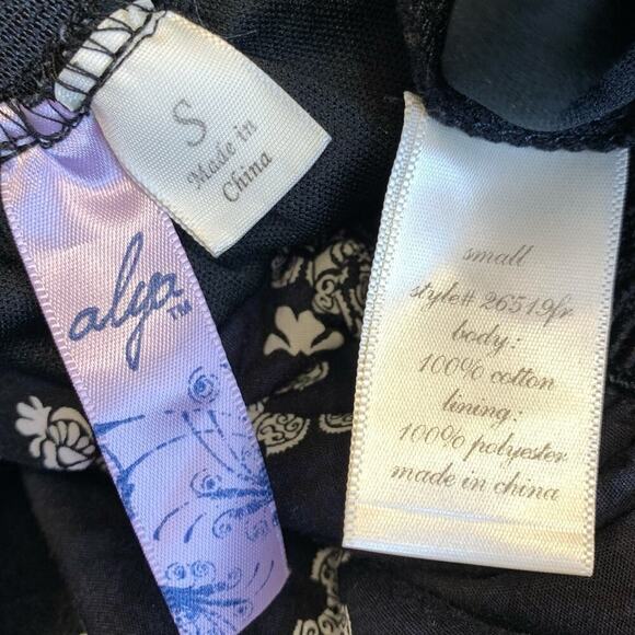 Alya Bohemian Flare Circle Skater Mini Skirt Pullon Size S Black and White Aztec - Picture 10 of 10